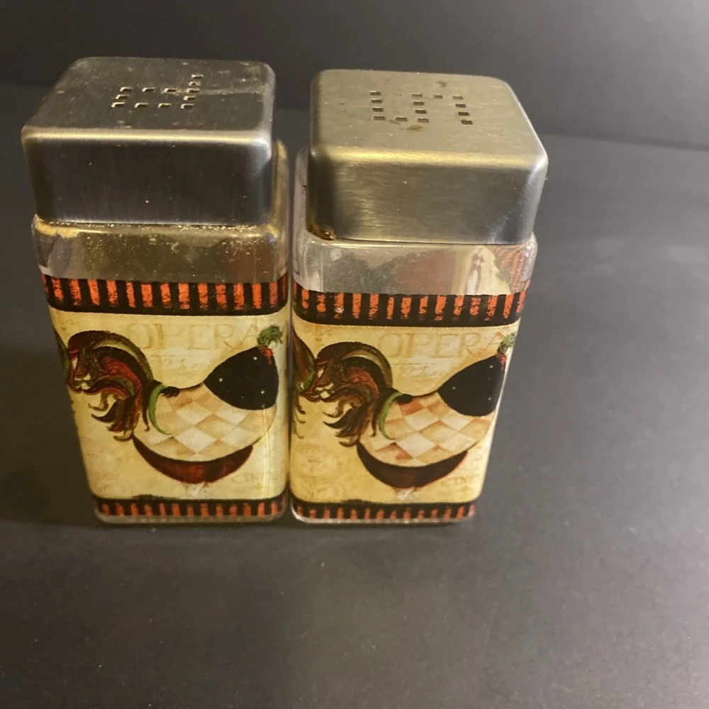 Vintage Jennifer Grant Rooster Salt Pepper Shakers Glass w/ Silver Metal Lids 4